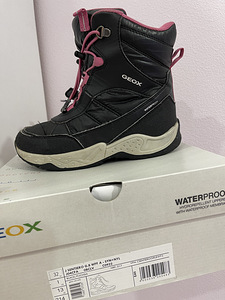 Talvesaapad GEOX suurus 32 (1 foto / 3)