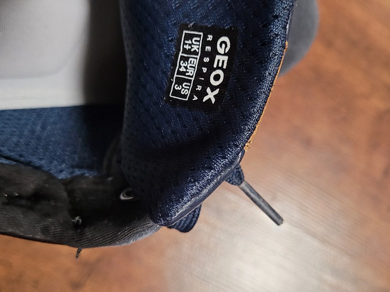 Poolsaapad Geox