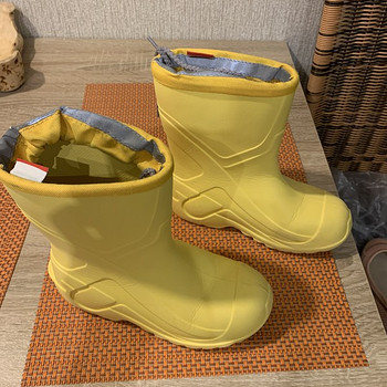 Продам резиновые сапоги