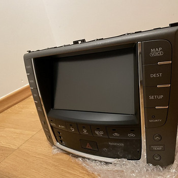 Lexus IS Radio