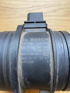 СЧЕТЧИК РАСХОДА ВОЗДУХА bMW BOSCH 0 281 002 567 (1 фото из 2)