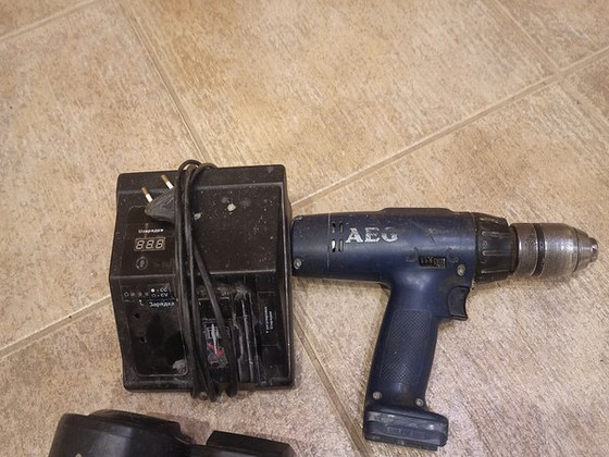 AEG akutrell
