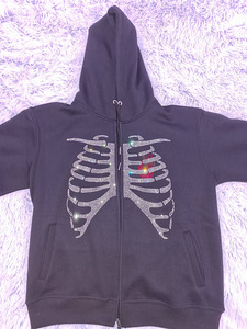 Hoodie/kampsun suurused L (2 фото из 4)