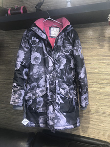 Huppa parka on väga soe (1 foto / 3)