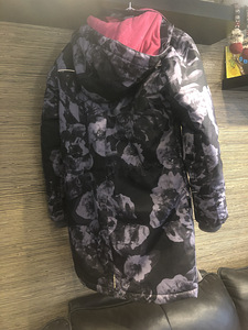 Huppa parka on väga soe (2 foto / 3)