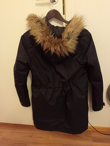 Продается парка Helly Hansen xs (1 фото из 5)