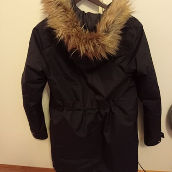 Продается парка Helly Hansen xs