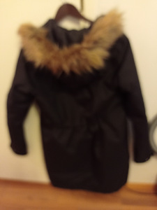 Продается парка Helly Hansen xs (2 фото из 5)