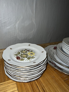 Nõude komplekt (6 foto / 6)