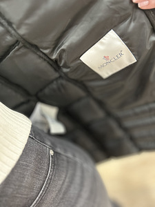 Naiste moncler jope (5 foto / 6)