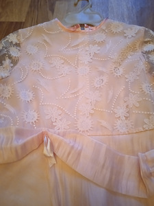 Roosa kleit (1 foto / 2)