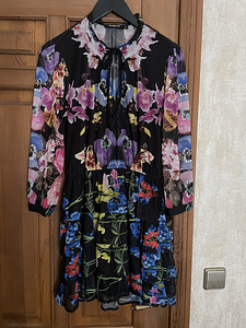 Desigual kleit (1 foto / 2)