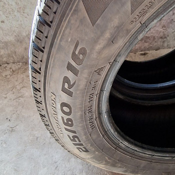 Rehvid 215/60 R16