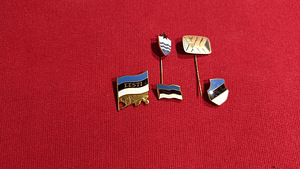 Разные знаки (3 фото из 10)