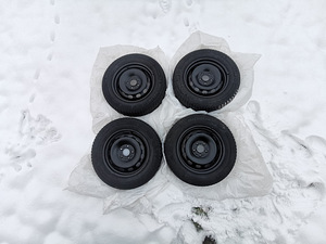 Michelin X-Ice lamellrehvid Fordi 15 tolli plekkvelgedel (1 foto / 5)