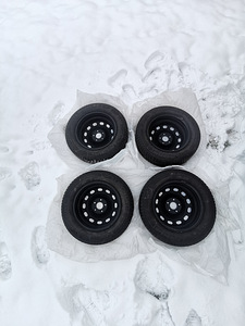 Michelin X-Ice lamellrehvid Fordi 15 tolli plekkvelgedel (2 foto / 5)