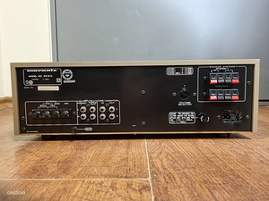 Стереофонический ресивер marantz SR810 (4 фото из 4)