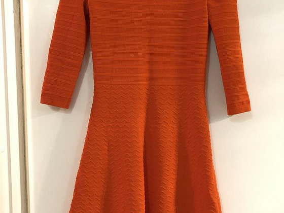 Платье Hugoboss красное S/M