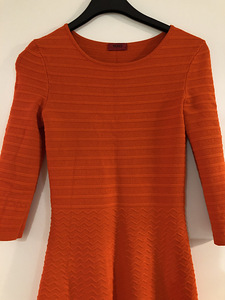 Платье Hugoboss красное S/M (3 фото из 6)