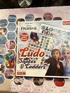 Пазлы/игрушки от €3 (5 фото из 10)