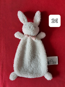 Мягкие игрушки (4 фото из 7)