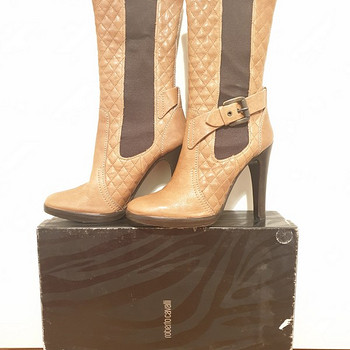 Uued ROBERTO CAVALLI saapad, s. 40