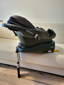 Maxi cosi Familyfix (3 фото из 4)