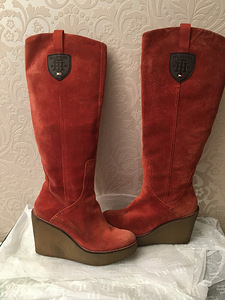 Tommy hilfiger 39 (1 фото из 4)