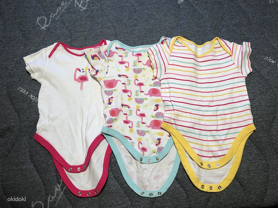 3 боди для девочек. 86 см. Mothercare.