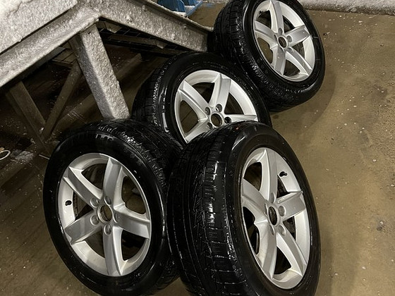 Audi 5x112 “16” Valuveljed rehvidega 225/55/R16
