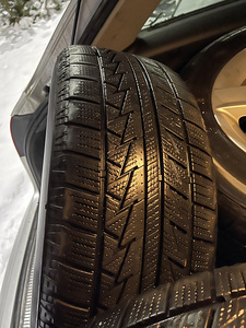 Audi 5x112 "16" Литые диски с шинами (5 фото из 5)