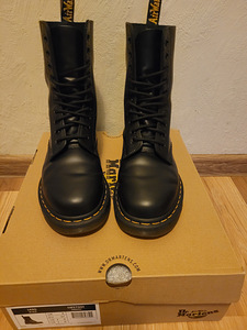 Dr.Martens (2 foto / 3)
