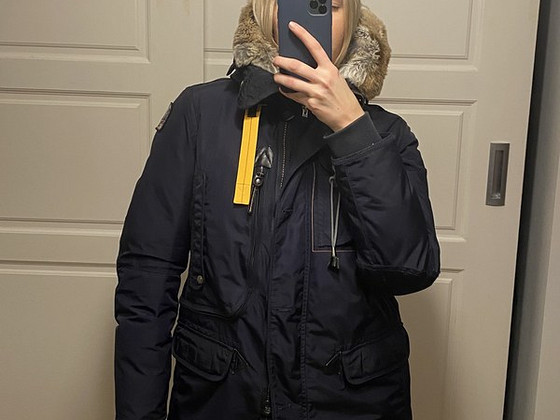 Женская парка parajumpers