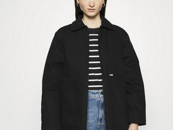 Куртка фирмы carhartt unisex
