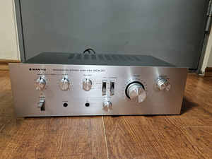 Sanyo DCA-20 Интегрированный стереоусилитель (1 фото из 3)