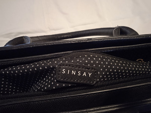 Сумка Sinsay. (2 фото из 5)