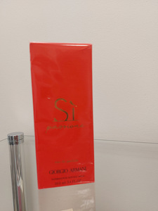GIORGIO ARMANI Si EDP 100ml (1 фото из 1)