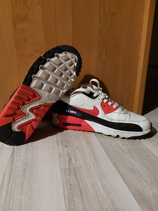 NIKE AIR MAX (40) (3 foto / 3)