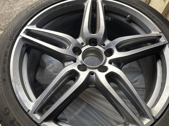 Резина на дисках Mercedes-Benz AMG 245/40 R19 ОРИГИНАЛЬНЫЕ