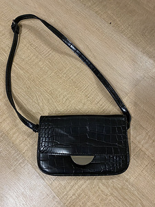 Продам поясную сумку (1 фото из 1)