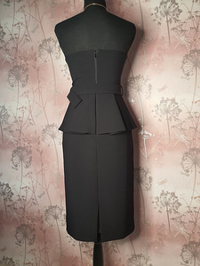 RIVER ISLAND pidulik kokteilikleit (2 foto / 4)