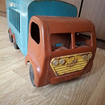 Auto NSVL kaubik