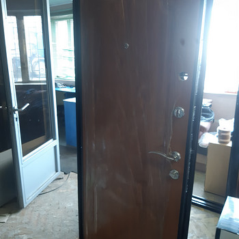 METALLUKS MDF 860 X 2050 MM