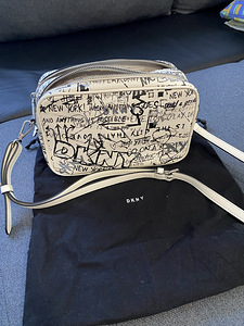 Сумка через плечо DKNY (4 фото из 5)
