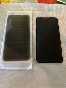 Защитное стекло iPhone 13 мини (1 фото из 1)