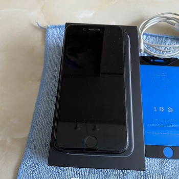 iPhone 7 угольно-черный 128 ГБ