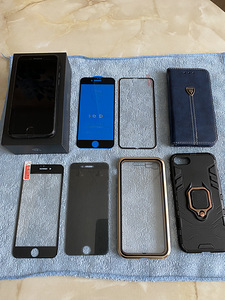 iPhone 7 Jet Black 128GB (7 foto / 8)