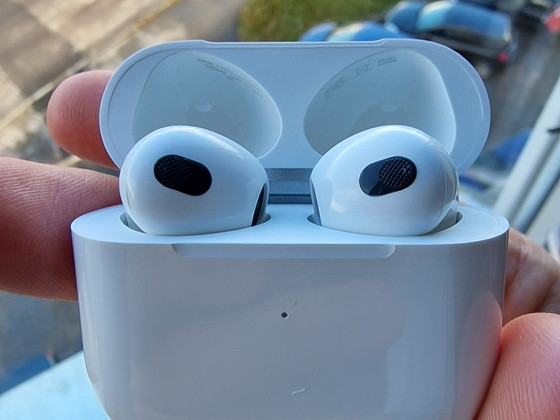 Müüa uued Airpods gen 3