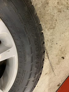 Резина с дисками 225/60 r17 BMW - Rehvid koos ketastega (2 фото из 9)
