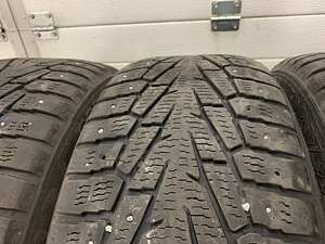 Резина с дисками 225/60 r17 BMW - Rehvid koos ketastega (4 фото из 9)